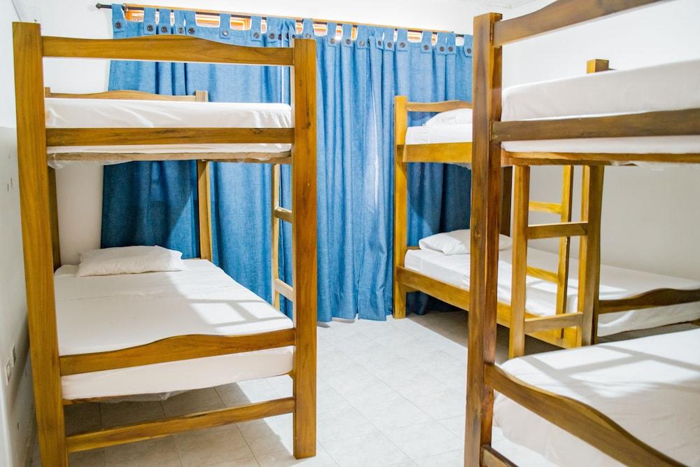 Hostal Ocean View Картахена Экстерьер фото